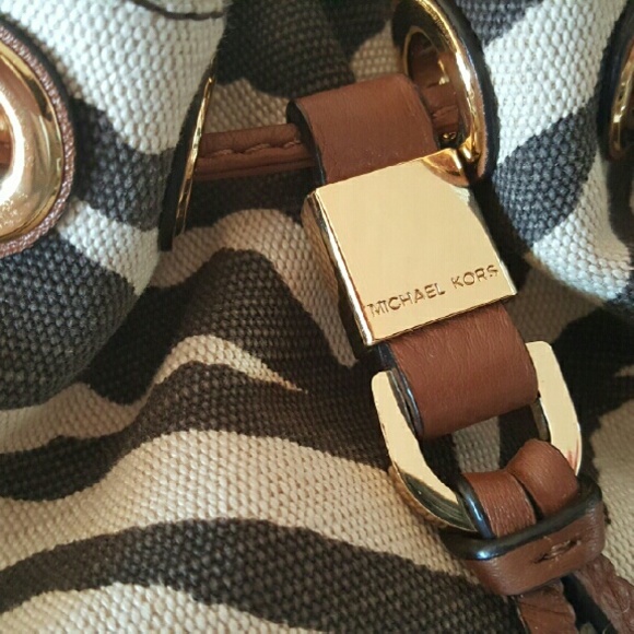 Michael Kors purse - Picture 3 of 4