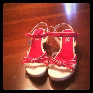 NWT girls size 4 wedge sandals