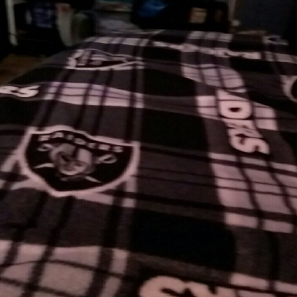 Meet your Posher, Justice