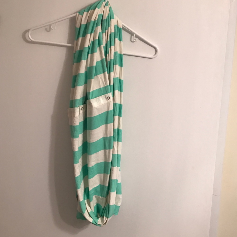 Lululemon vinyasa scarf