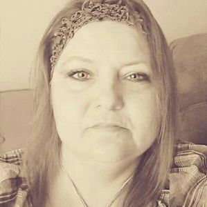 Meet your Posher, Ethel