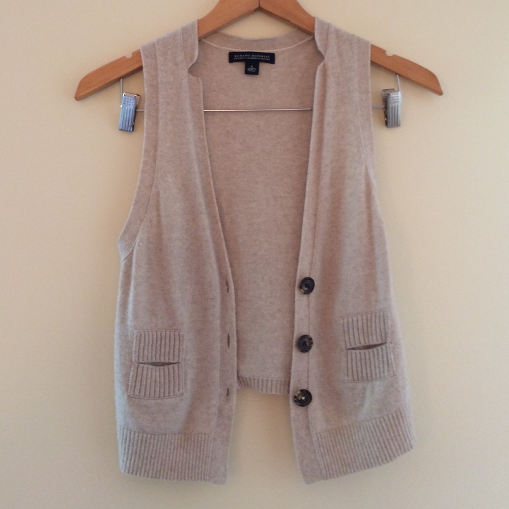 Banana Republic Cashmere Blend Tan Soft Vest