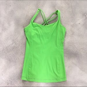 Lululemon top