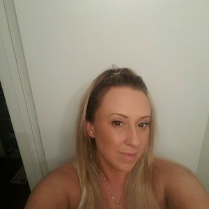 Meet your Posher, Ashlie