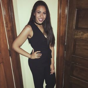 Meet your Posher, Afaaf