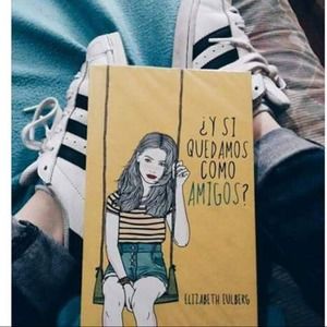 Meet your Posher, Dennise