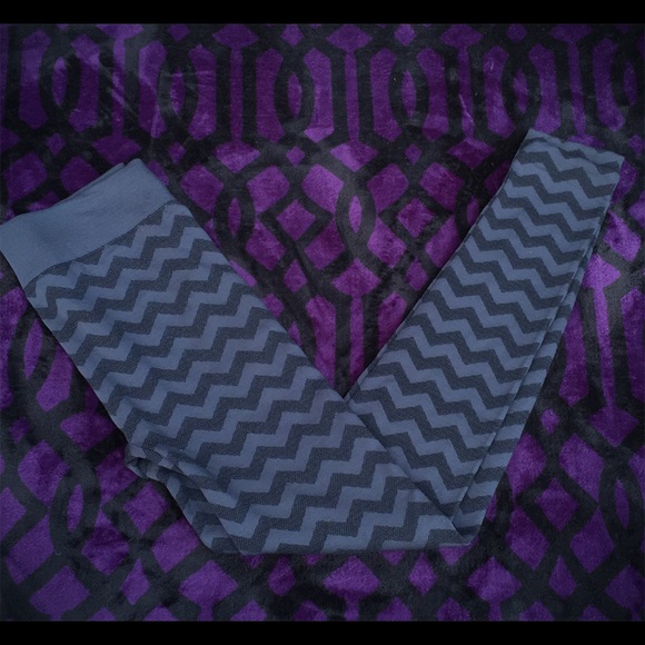 leggings by wildpunch - Picture 1 of 1