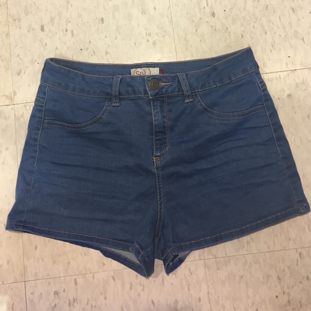 Only worn once! High wasted denim shorts!