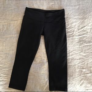 Lululemon Wunder Under Crops