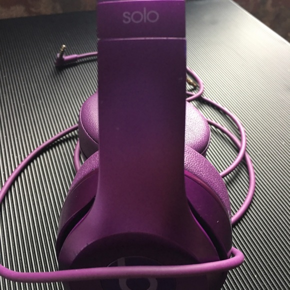 BEATS - Picture 3 of 3