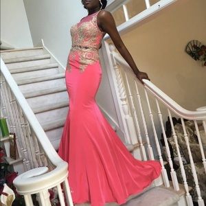 PROM DRESS FOR SALE !!!