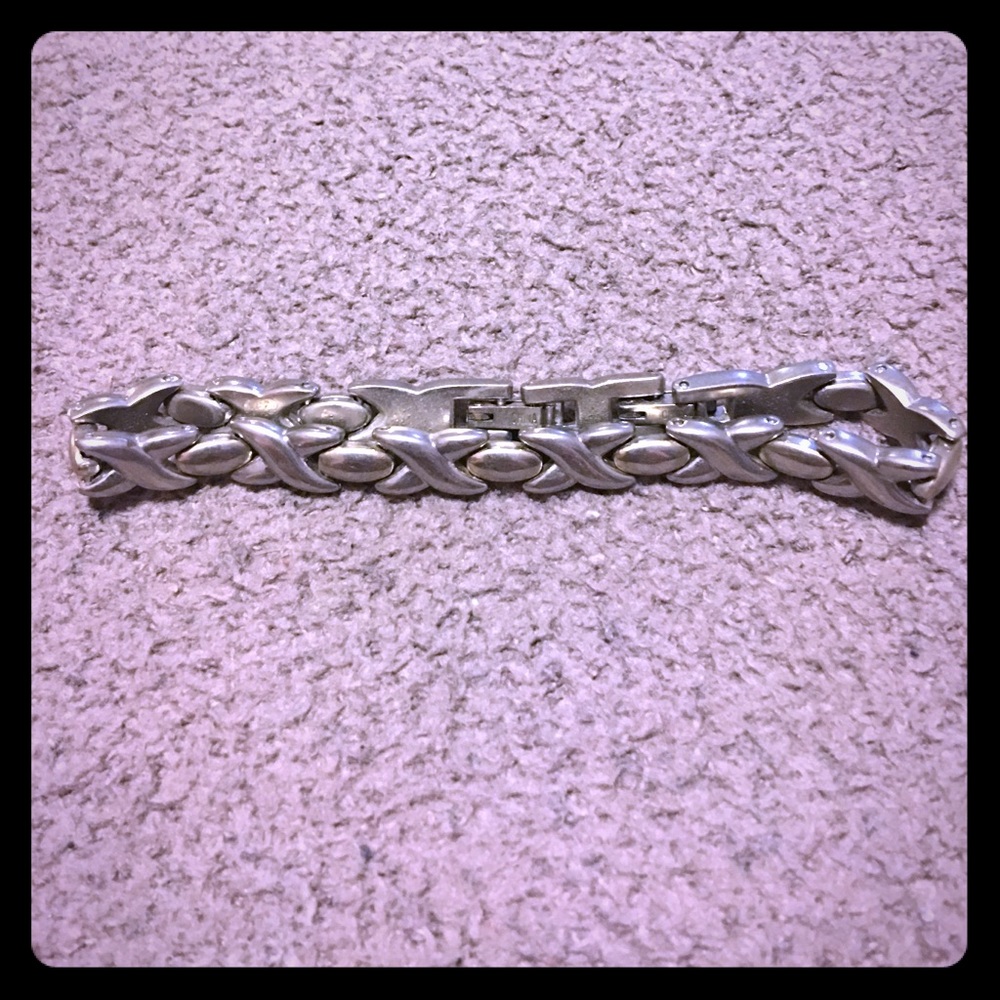 XOXO bracelet