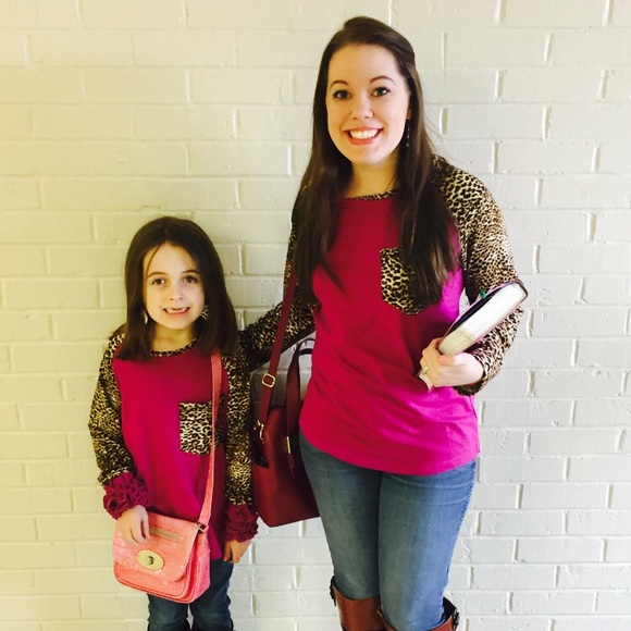 Meet your Posher!!! - Picture 5 of 6