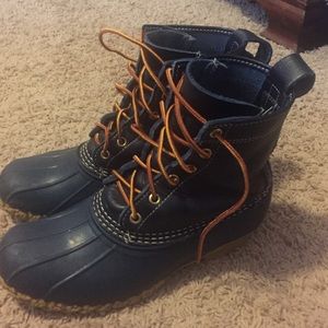 Sale Women's LL Bean duck boots