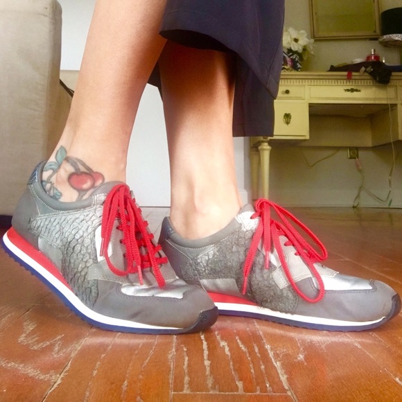 📍Sold📍Authentic Alexander Wang sneakers 💙❤️ - Picture 2 of 4