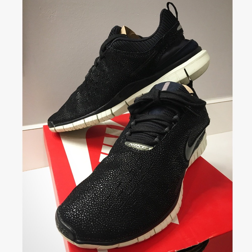 EXCLUSIVE Black Caviar Nike Free