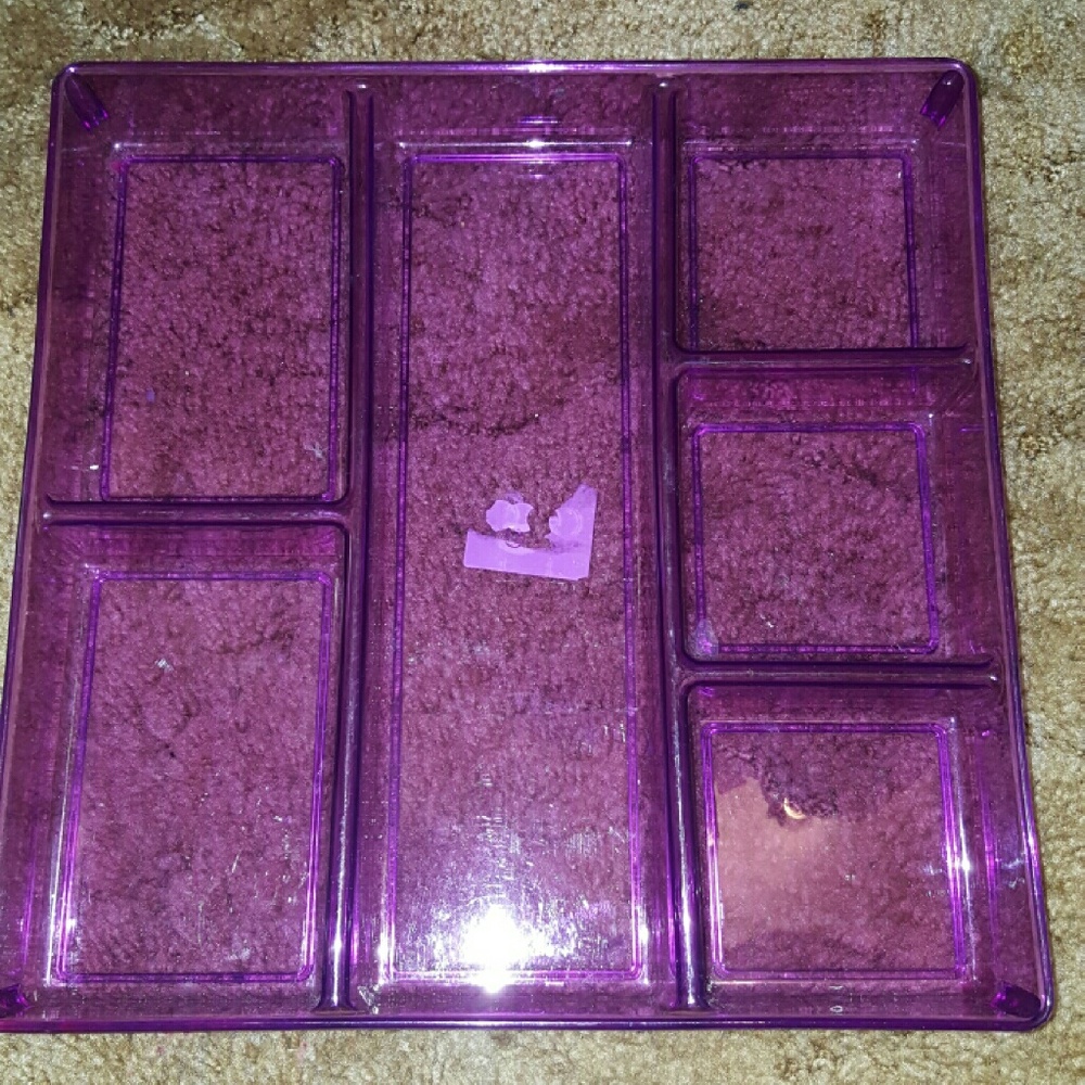 Organized holder