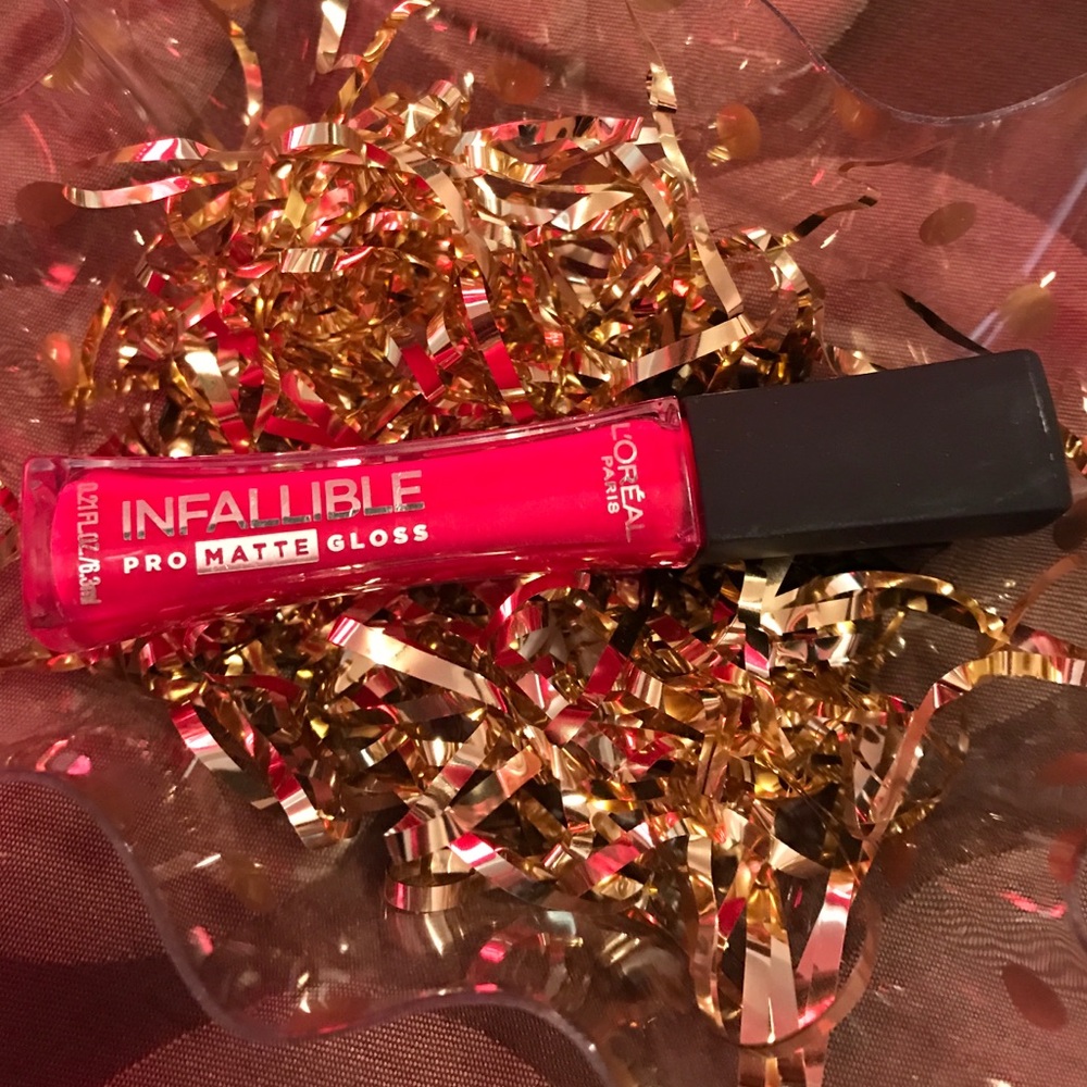L'Oréal lipstick