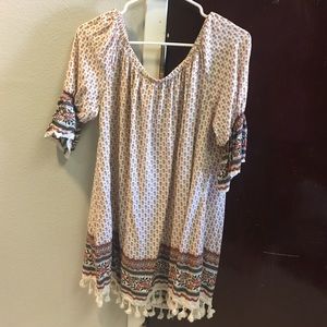 Babydoll of the shoulder dress