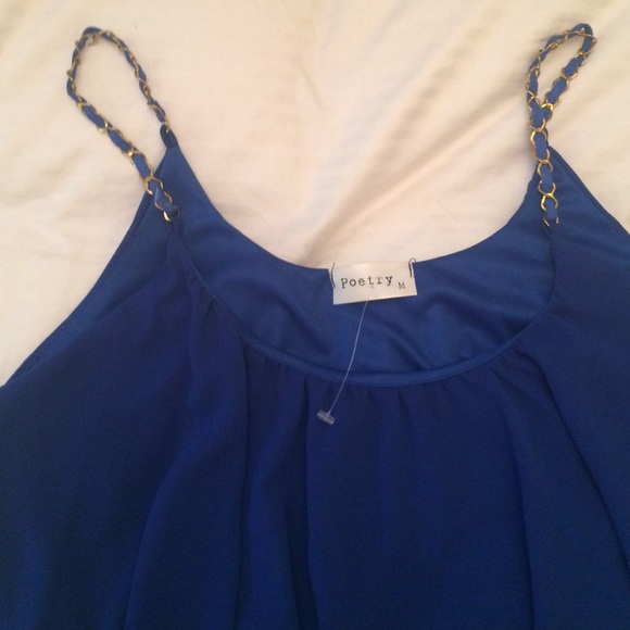 Top - Picture 2 of 3