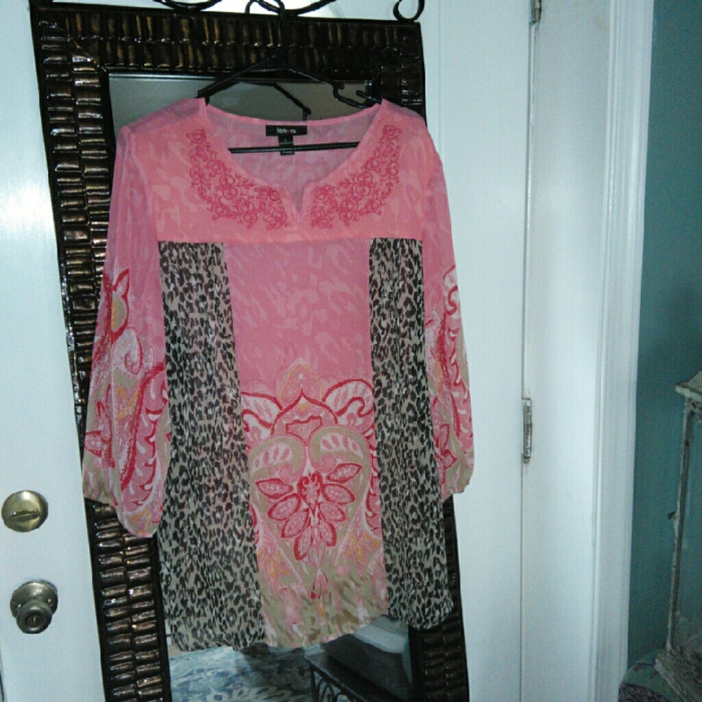 Long sheer peasant sleeve Blouse