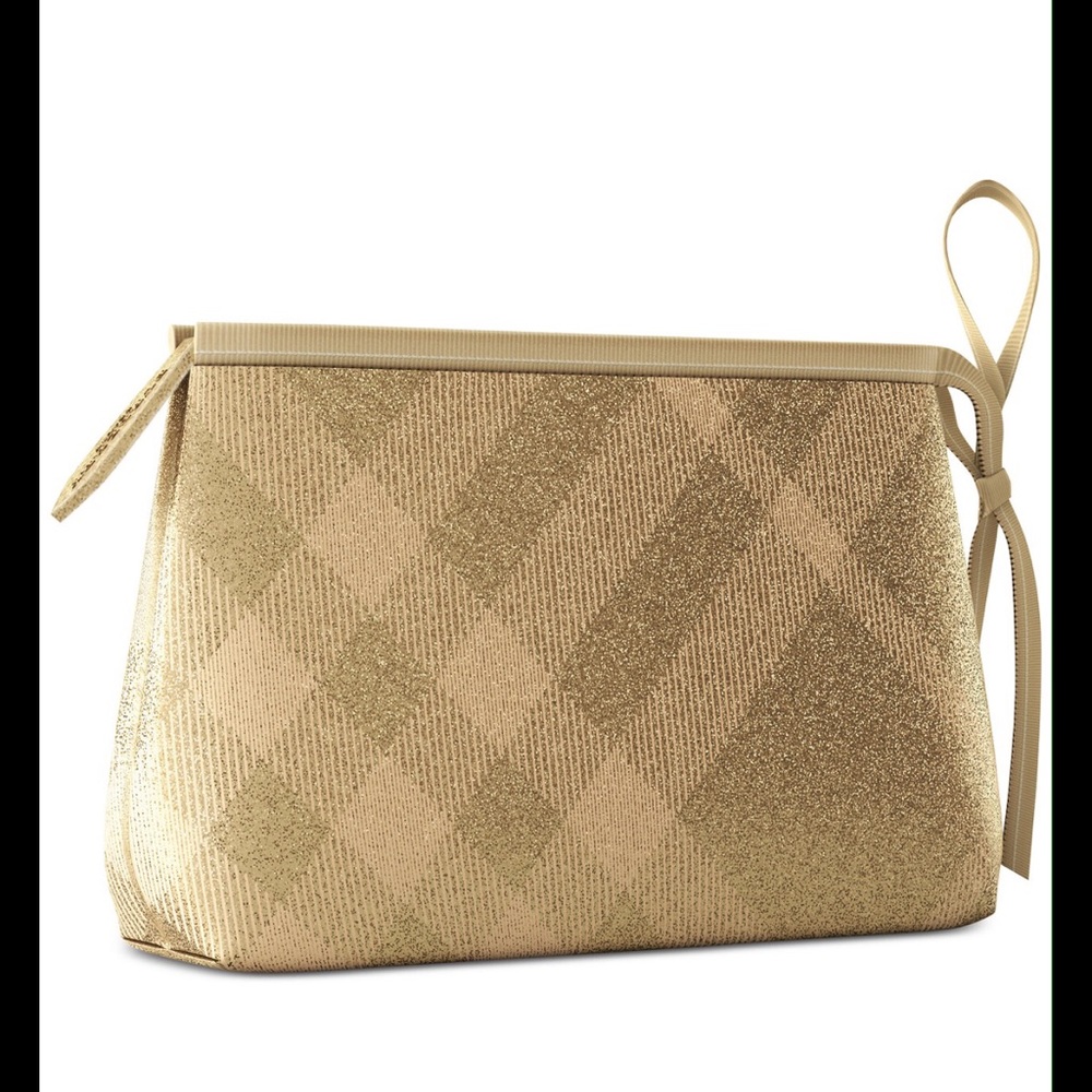🆕🎉🎉🎉BURBERRY BEAUTY COSMETIC BAG🎉