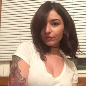 Meet your Posher, Christina