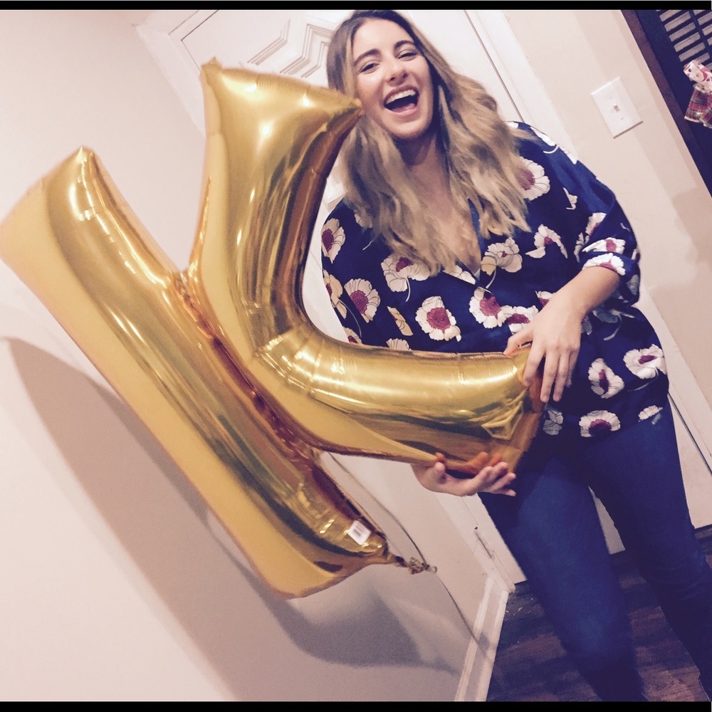 Meet your Posher, Alyssa