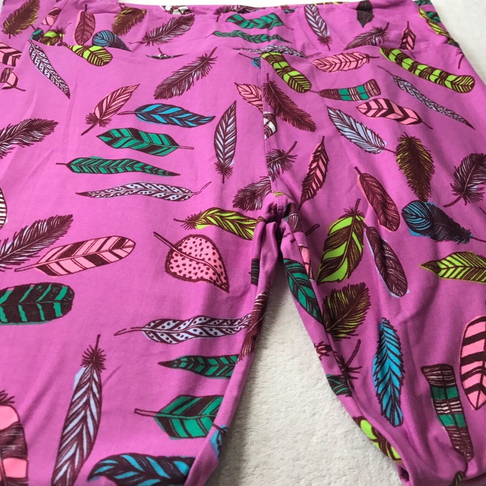 LuLaRoe TC Tall and Curvy leggings nwt - Picture 2 of 4