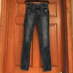 American Eagle acid wash jegging