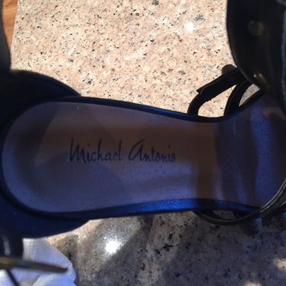 Samdals - Picture 3 of 4