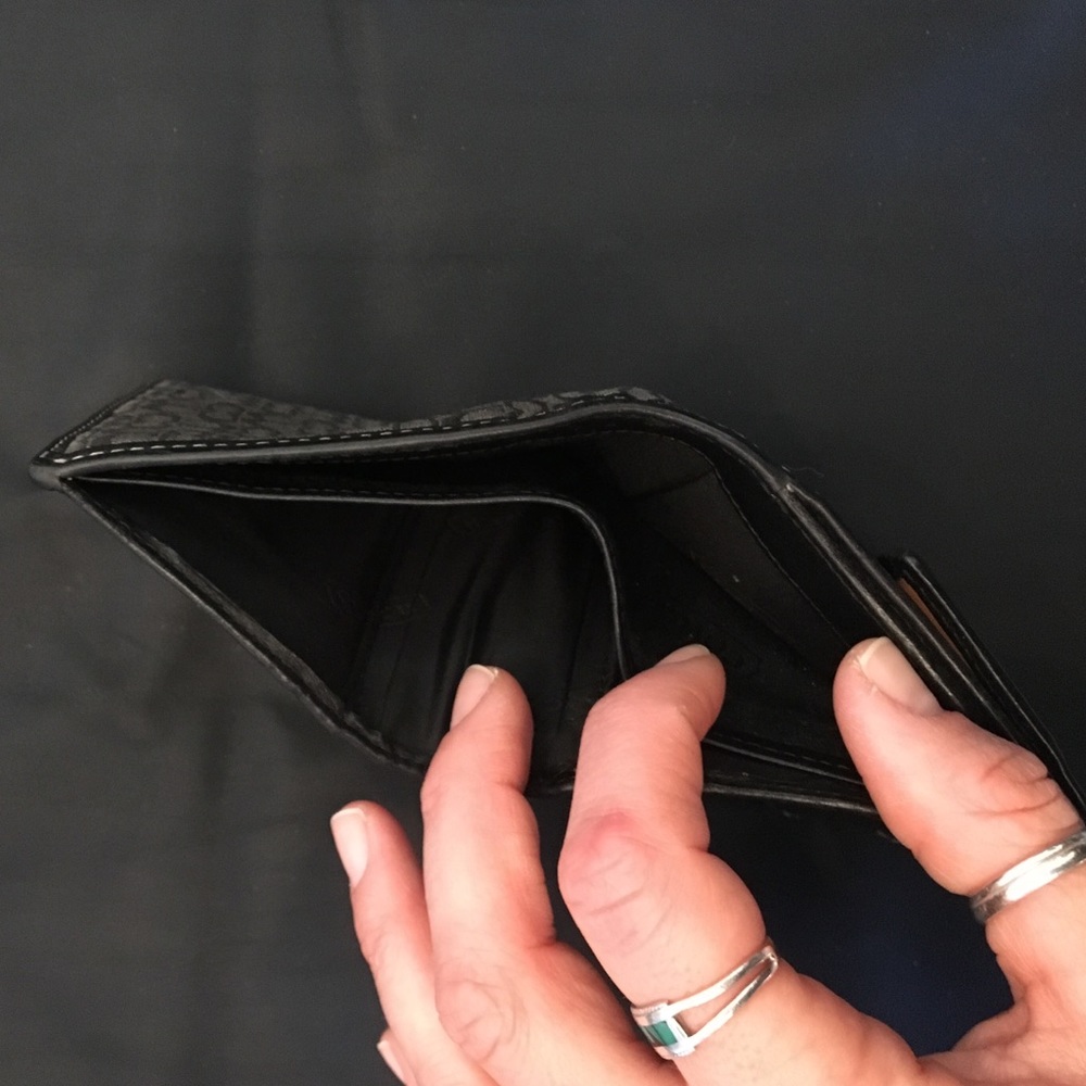 Coach Wallet - Picture 3 of 3