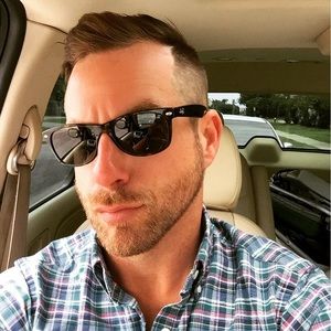 Meet your Posher, Justin
