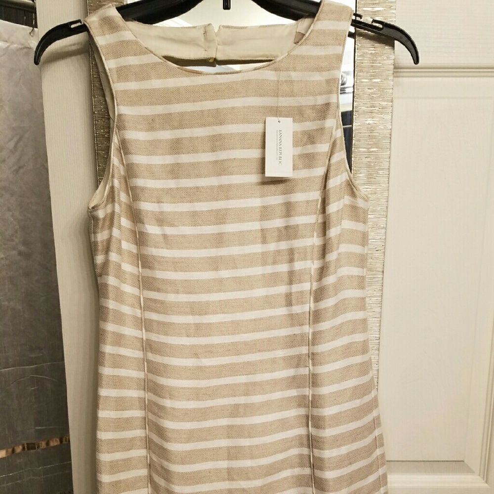 Banana Republic shift dress