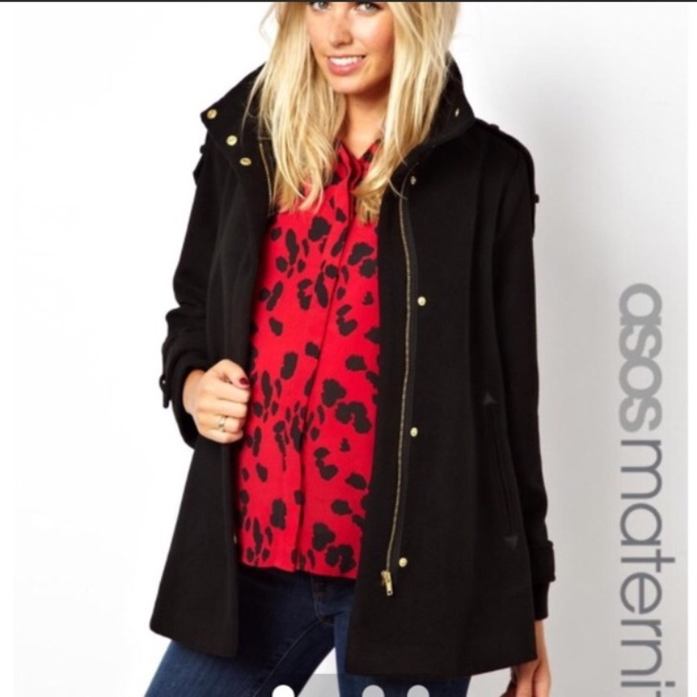 Maternity coat