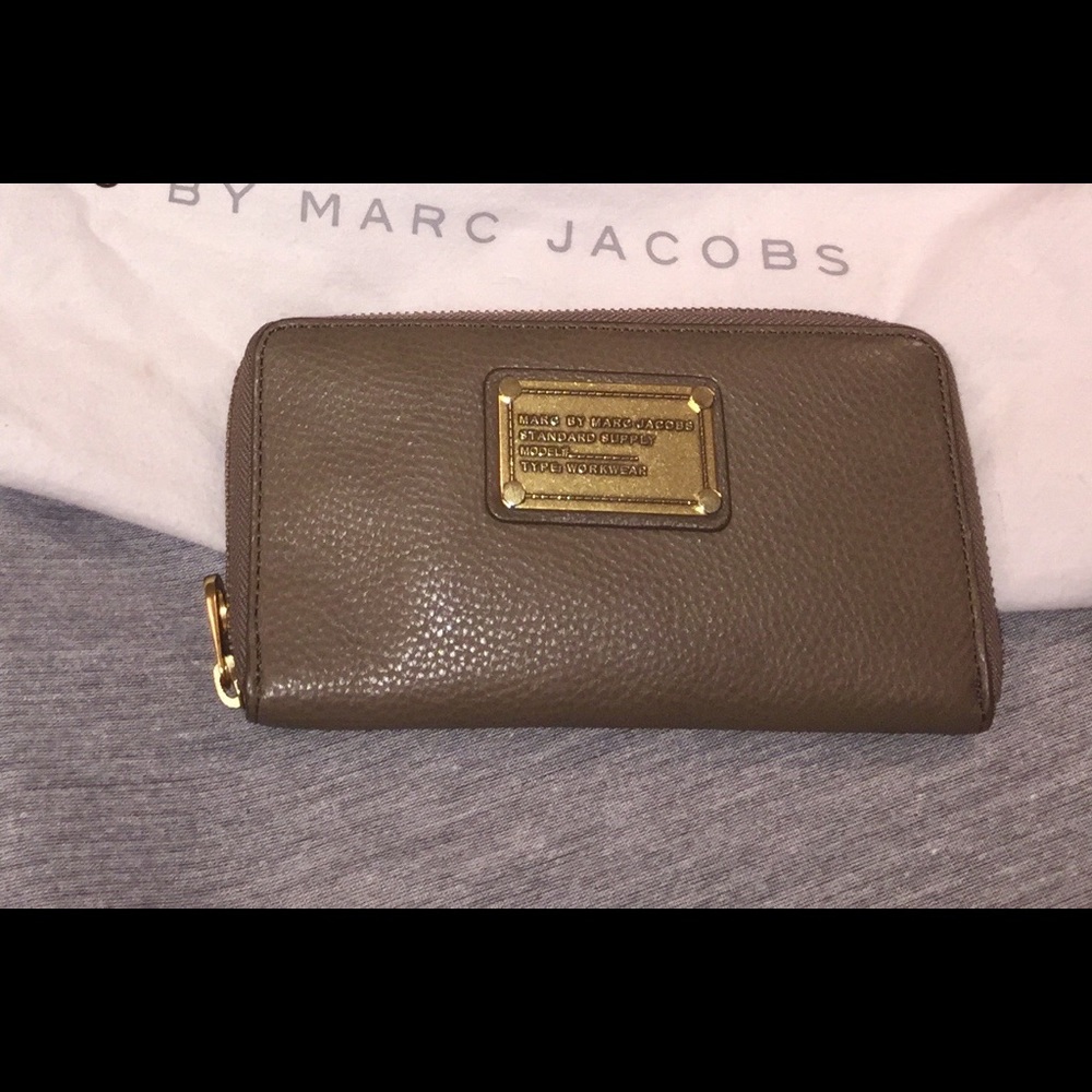 NWT- Marc by Marc Jacobs wallet