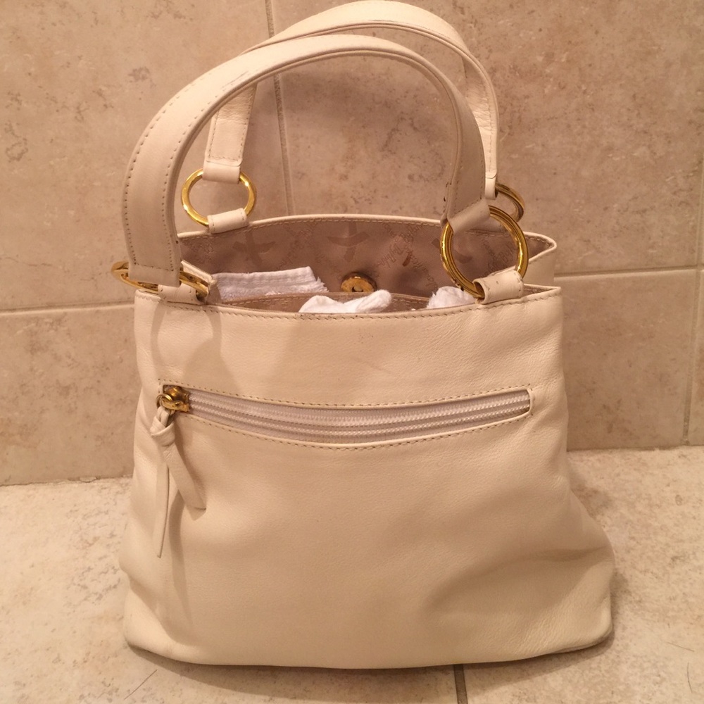 Handbag - Picture 3 of 4