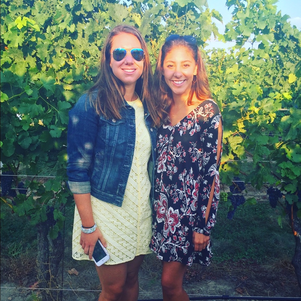 Meet your Posher, Nicole