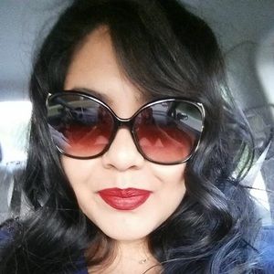 Meet your Posher, Mariana