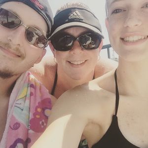 Meet your Posher, Ellie