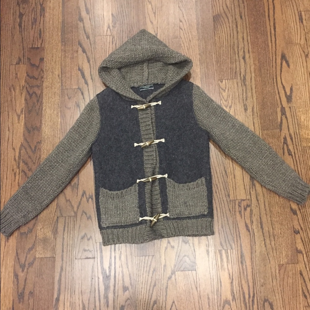 Zara's men sweater