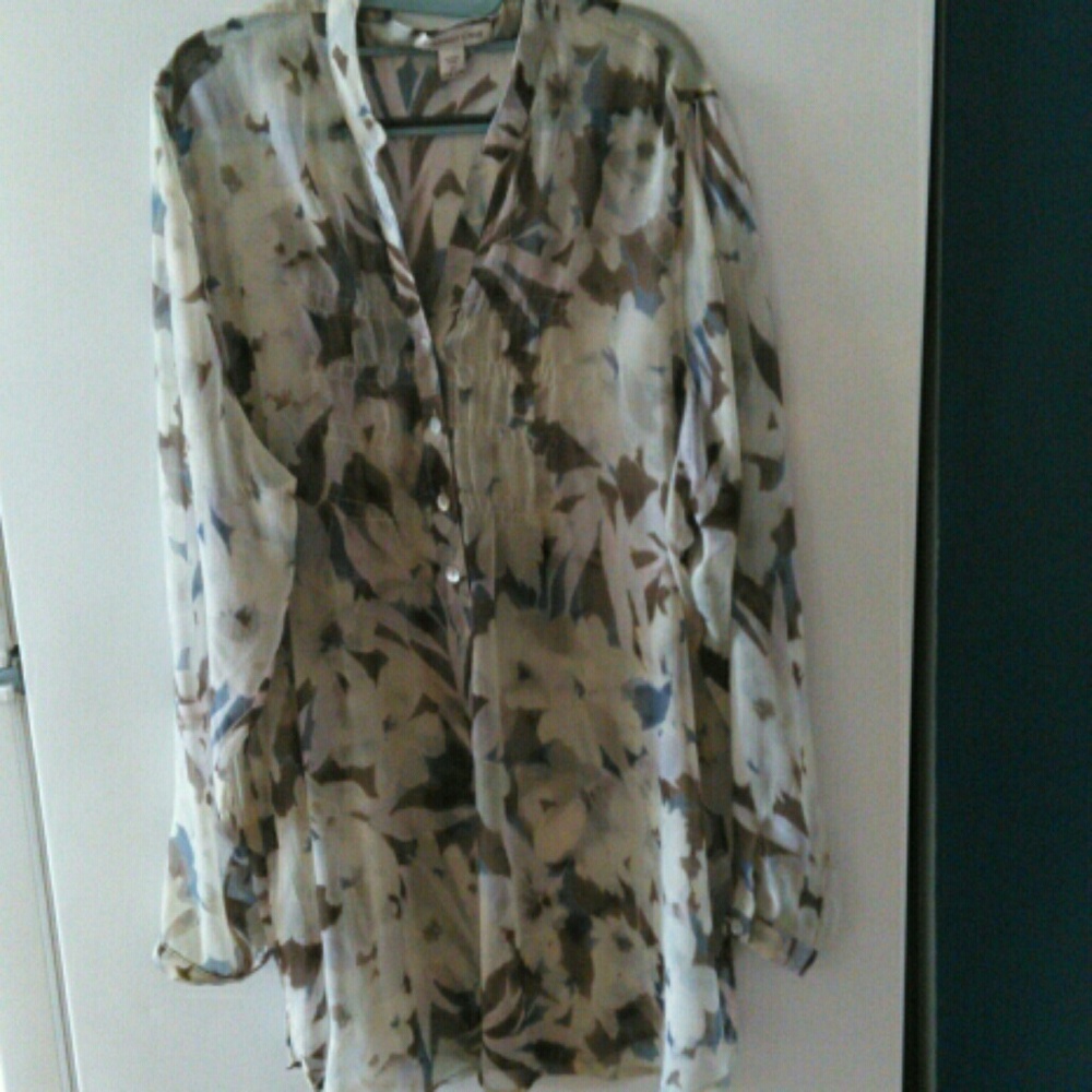 Womens plus size blouse