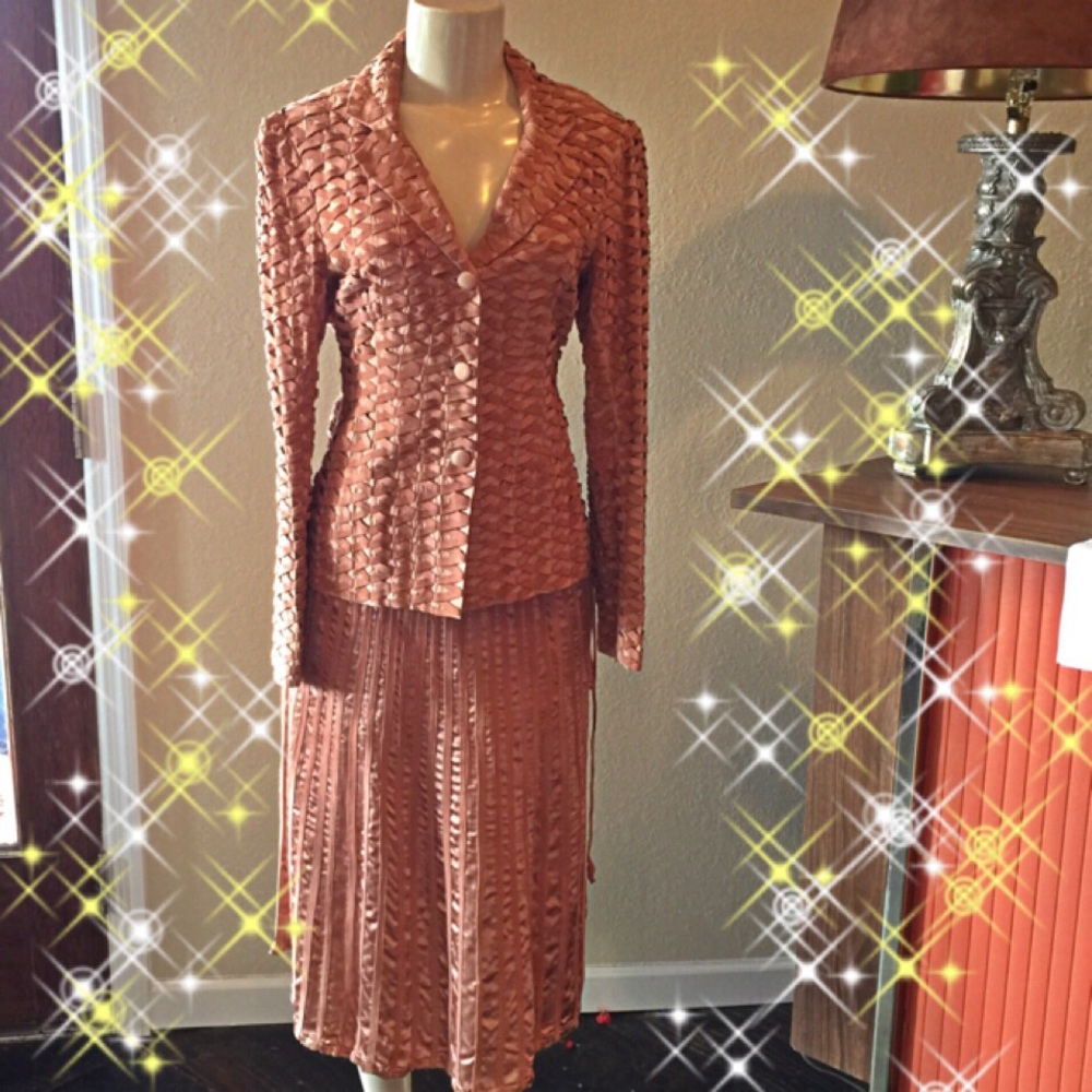 ⭐️⭐️Blank London Silk and Leather suit⭐️⭐️