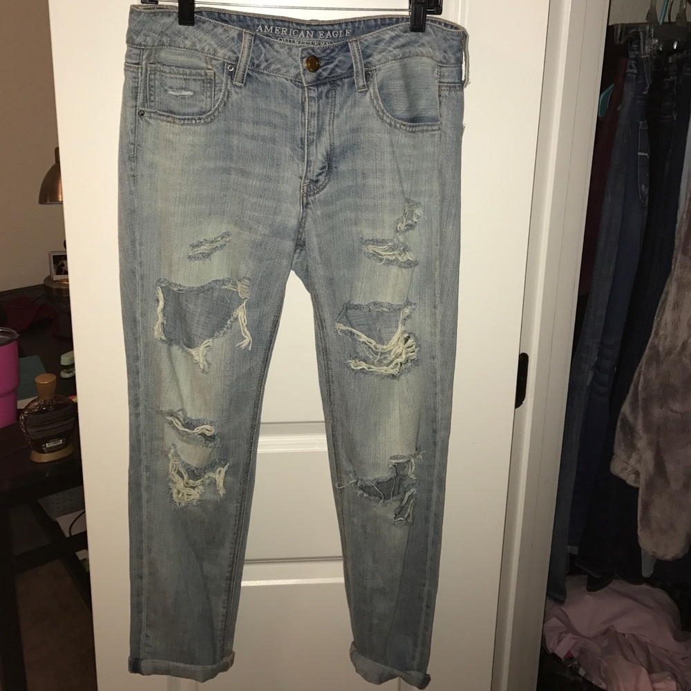 AE Boyfriend Jeans