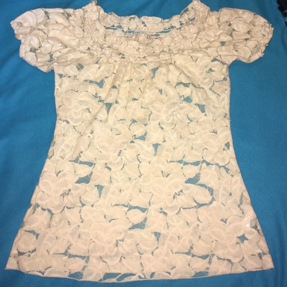 Beautiful cream color lace!