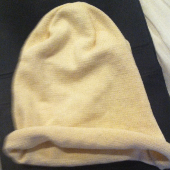 Cute Roll-Brim Hat - Picture 2 of 2