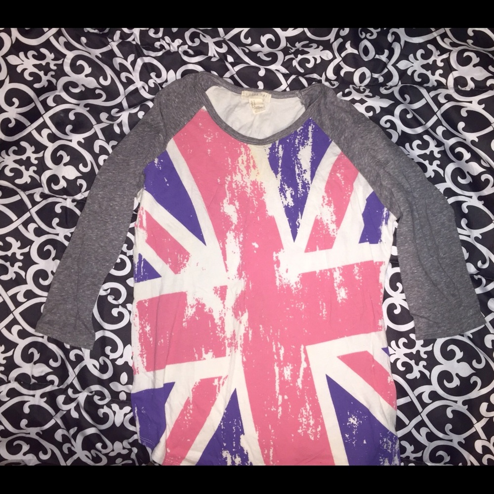 Forever 21 three-quarter sleeve British flag tee.