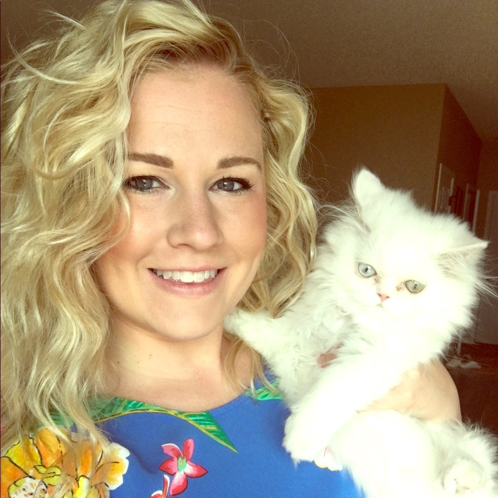 Meet your Posher, Hannah