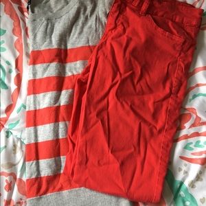 American eagle shirt and jeggings