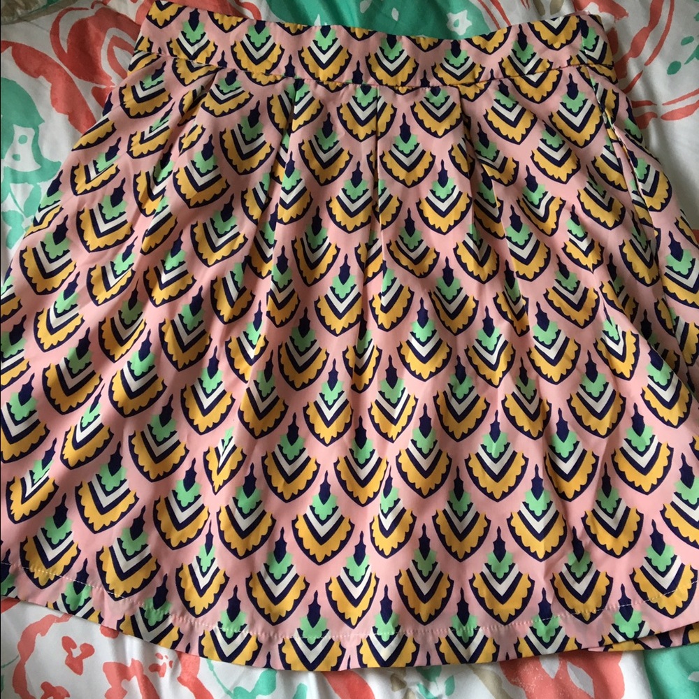 Beautiful skirt from Francesca's collections!